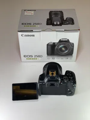 للبيع كاميرا كانون 250D