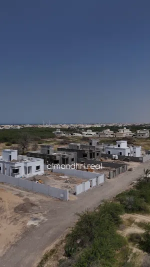 منازل للبيع من المالك في صحم مخيليف مع إمكانية تسديد القروض الشخصية والتسهيل.