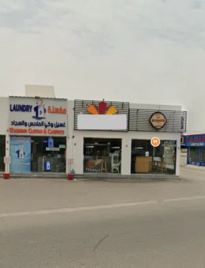 محل للإيجار في سوق بركاء ، موقع حيوي في وسط الشارع التجاري / Shop for Rent in Barka