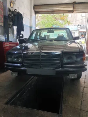 مرسيدس S280 1977