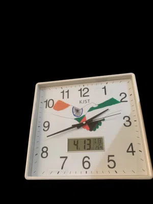ساعة حائط بتاريخ ودرجة حرارة ورطوبة