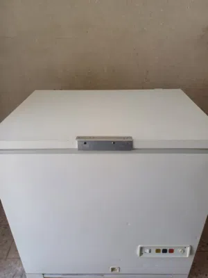 للبيع فريزر حالة ممتازه