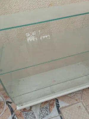ميز جام عرض