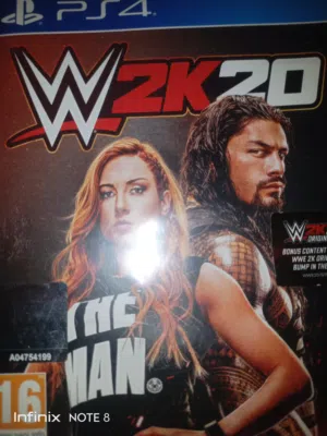 شريط wwe2K20 مستعمل بحاله ممتازه