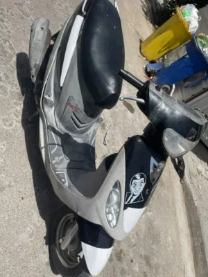 ماكس قجمه لل بيع  دراه مكفوله من مكينه وكهربائيات دراجه بيه نهضه تخبل شوفت العين نضيفه كلش  السعر ال