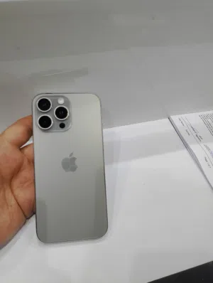 ايفون 16pro max جيجا 256 مبدل شاشه
