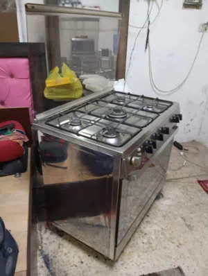 فرن تكنو غاز ايطالي بوضع الوكاله
