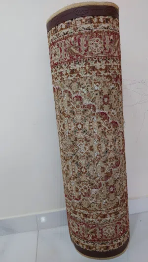 للبيع سجاد بحالة جيدة for sale carpet in good condtion