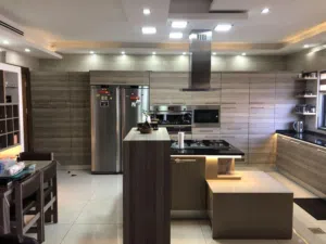 361 m2 More than 6 bedrooms Villa for Sale in Amman Dabouq