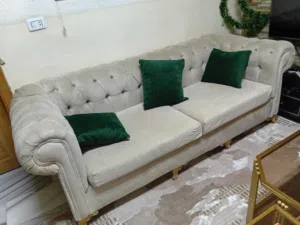 طقم كنب 7مقاعد تفصيل بحاله ممتازه للبيع