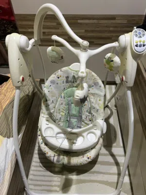 Baby swing  for sale cargo ارجوحه للبيع بكاله جيده ماركة كارجو
