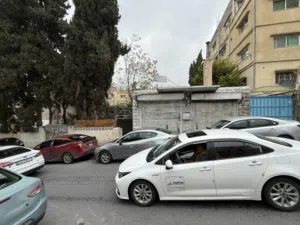متوفر محل تجاري للإيجار السنوي