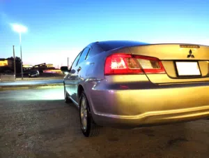 ميتسوبيشي جالنت موديل 2009 لون سلفر اعلى الموصفات بفئتها بحالة الوكالة للبيع بسعر مميز