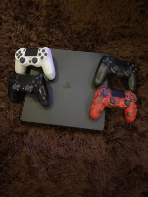 Playstation 4 Slim
