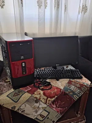 جهاز كمبيوتر متكامل معالج Intel Core i7-3770 وكرت شاشة MSI ومساحة 500GB و ذاكرة ddr3