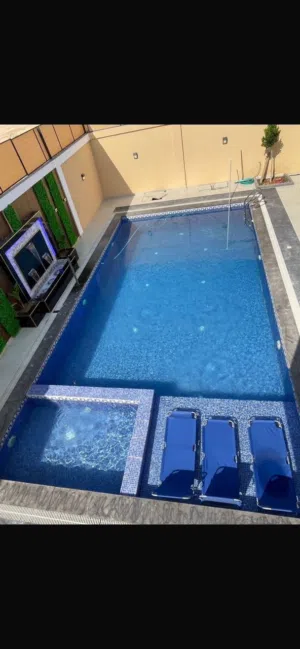 شاليه مكون من طابقين في البحر الميت