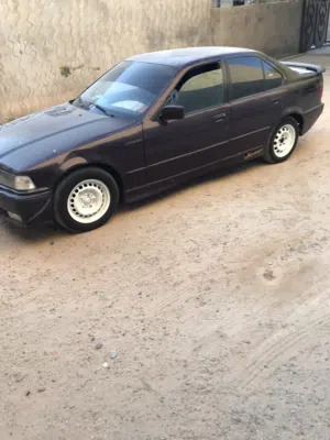 Used BMW 3 Series in Tripoli