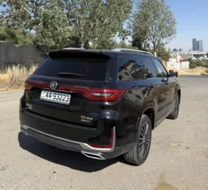 CHANGAN CS95 ROYAL شانجان وارد وكالة بسعر مغرياعلى صنف