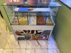 معدات لبيع