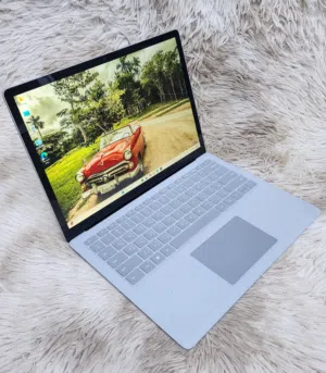 Microsoft Laptop i7-8th 16gb Ram 512gb NVME ssd 2K resolution Touchscreen win 11pro Office 2021