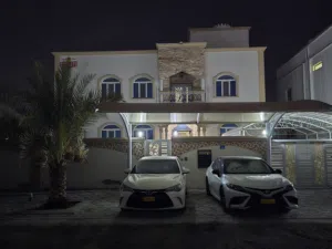 400 m2 More than 6 bedrooms Villa for Sale in Muscat Al Maabilah