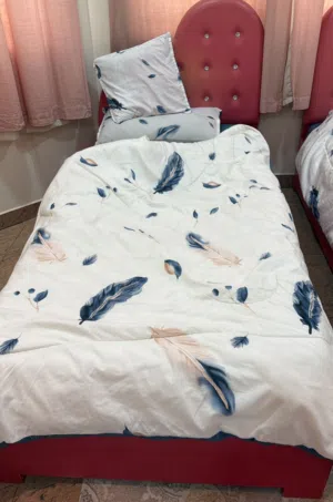 للبيع سريرين بناتي