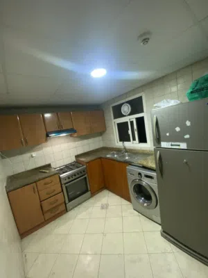 سكن عمال دبل 400درهم شامل كل الفوتير