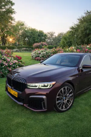 BMW740 نظيفة جداً