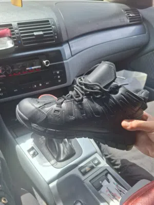 حذاء جديد للبيع New shoes
