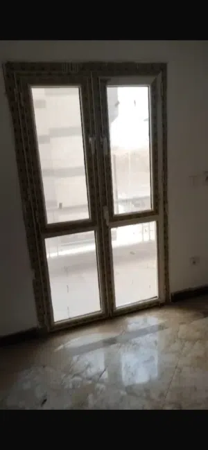 شقه للإيجار سكن مصر التجمع (ساث هيل)