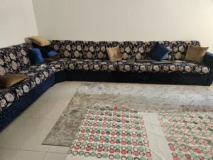 جلسة عربية زاوية مع سجاد