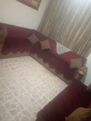 طقم كنب كورنال وطقم طاولات