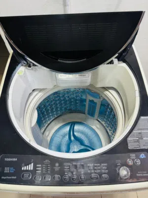 Toshiba inverter washing machine 15 kg in good condition