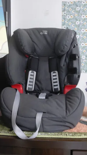 Baby car chair