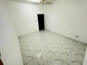 100 m2 Studio Apartments for Rent in Muscat Al Khuwair