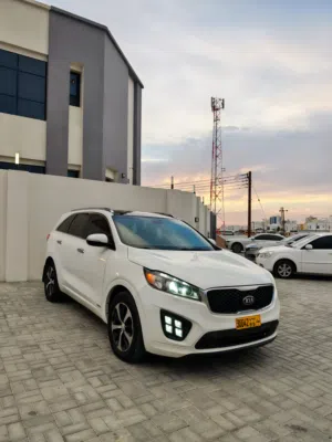 Kia Sorento SX 2018 AWD فل أوبشن – 7 Seater – Excellent Condition