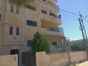 110 m2 3 Bedrooms Apartments for Sale in Al Karak Al-Marj