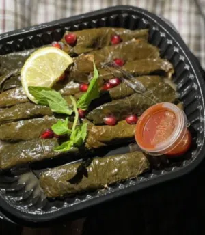 ورق عنب وملفوف نوفر جميع الكميات