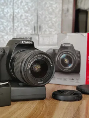 Canon EOS 250D أجمل وأنظف كاميرات