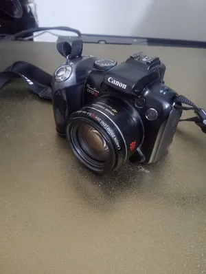 DSLR Cameras . Canon . Used3