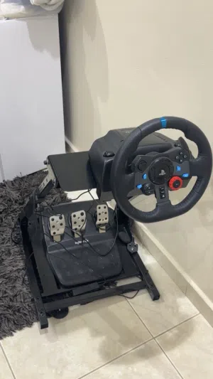 G29 steering wheel