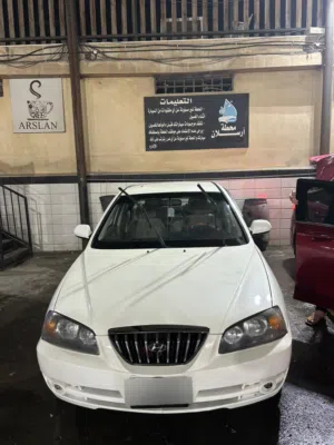 سيارة اكس دي 2004 اتوماتيك للبيع