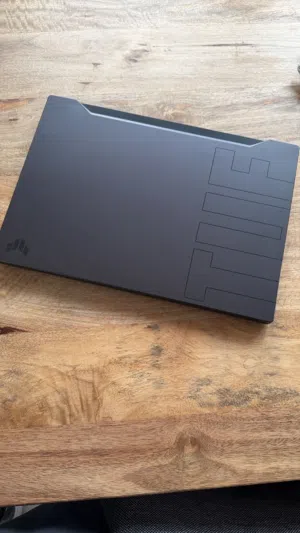 Laptop asus tuff قيمنق
