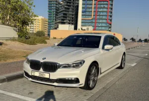 BMW 730Li 2018 - White – GCC - Full Option - Excellent Condition