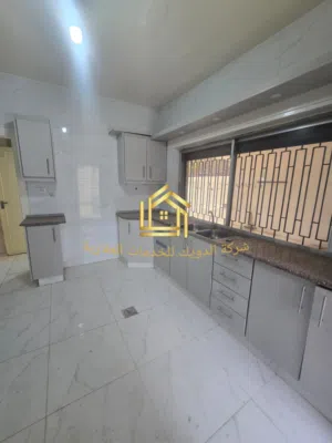 140 m2 2 Bedrooms Apartments for Rent in Amman Shmaisani