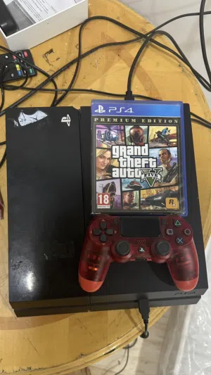 Ps4 for sale with one controller and Gta 5
