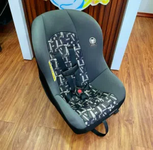 كارسيت أطفال ماركة Cosco وارد المكسيك أمريكا مختوم بحالة الجديد بسعر مميز