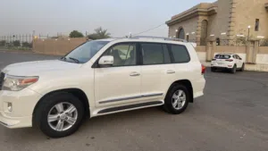 لاندكروز 13