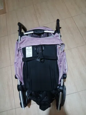 عربه اطفال ماركه فيكي للبيع