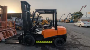 TCM 3 TON FORKLIFT Model 2012 Cancel